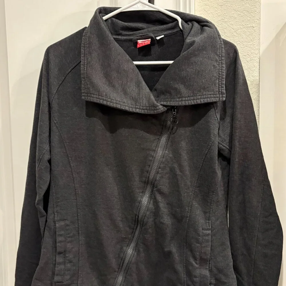 Puma Women's Black Mock Neck Sweater Long Sleeve Pullover Size Large - Great Con - Picture 9 of 10